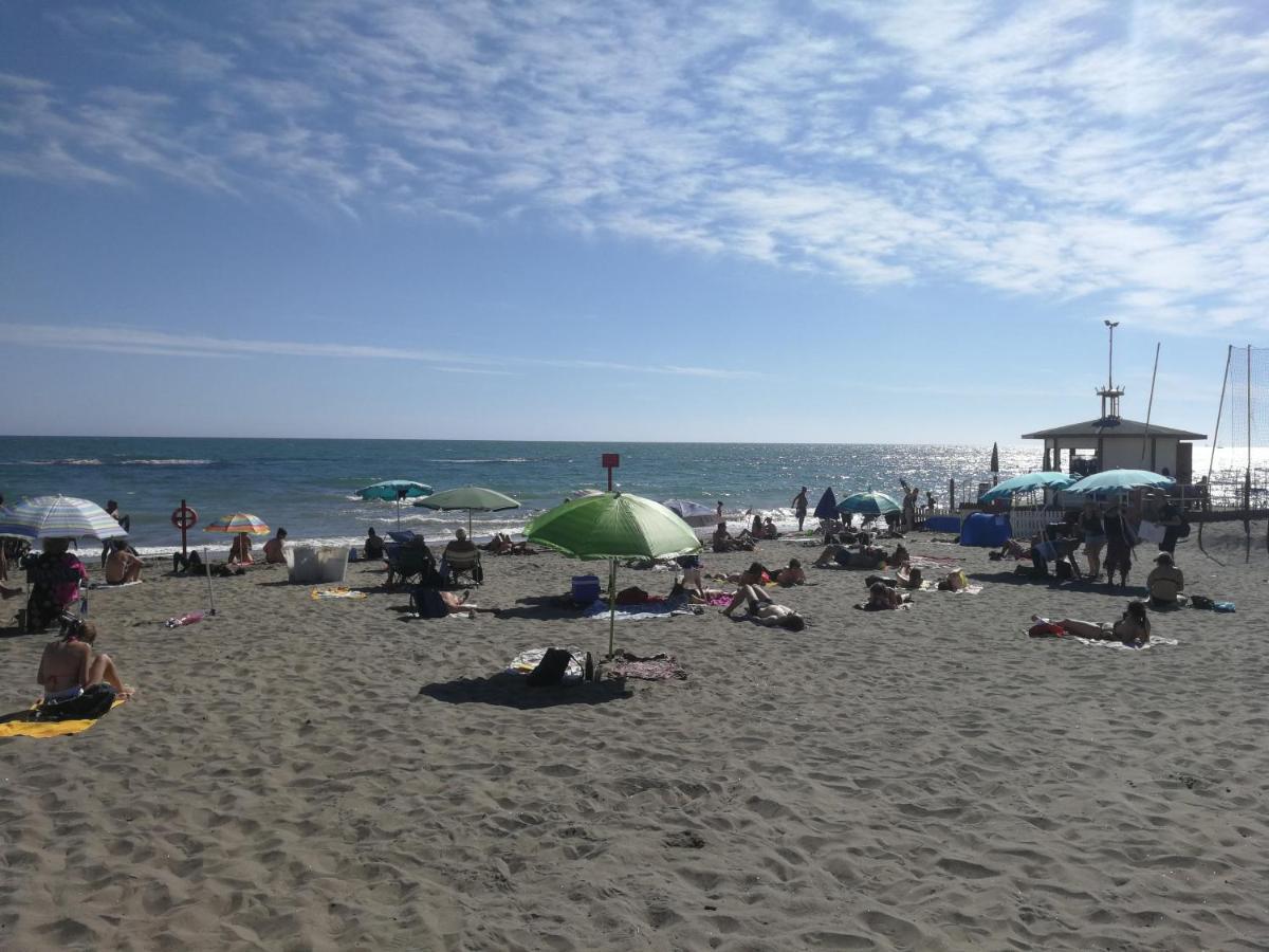 Mare Di Roma Villa Lido di Ostia Luaran gambar