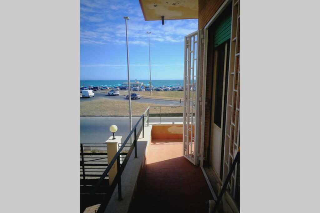 Mare Di Roma Villa Lido di Ostia Luaran gambar